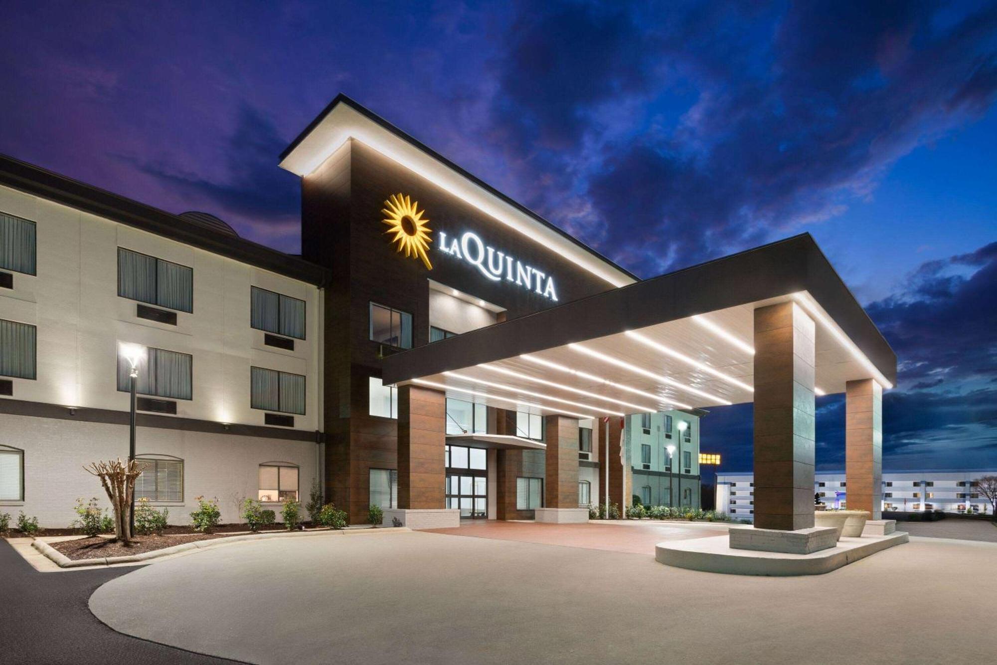 La Quinta Inn & Suites By Wyndham Meridian Ngoại thất bức ảnh