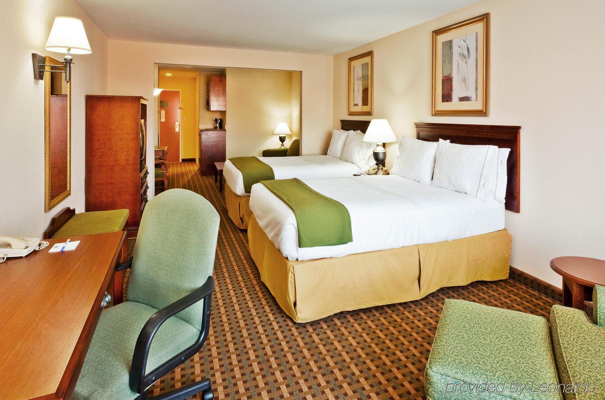 La Quinta Inn & Suites By Wyndham Meridian Phòng bức ảnh